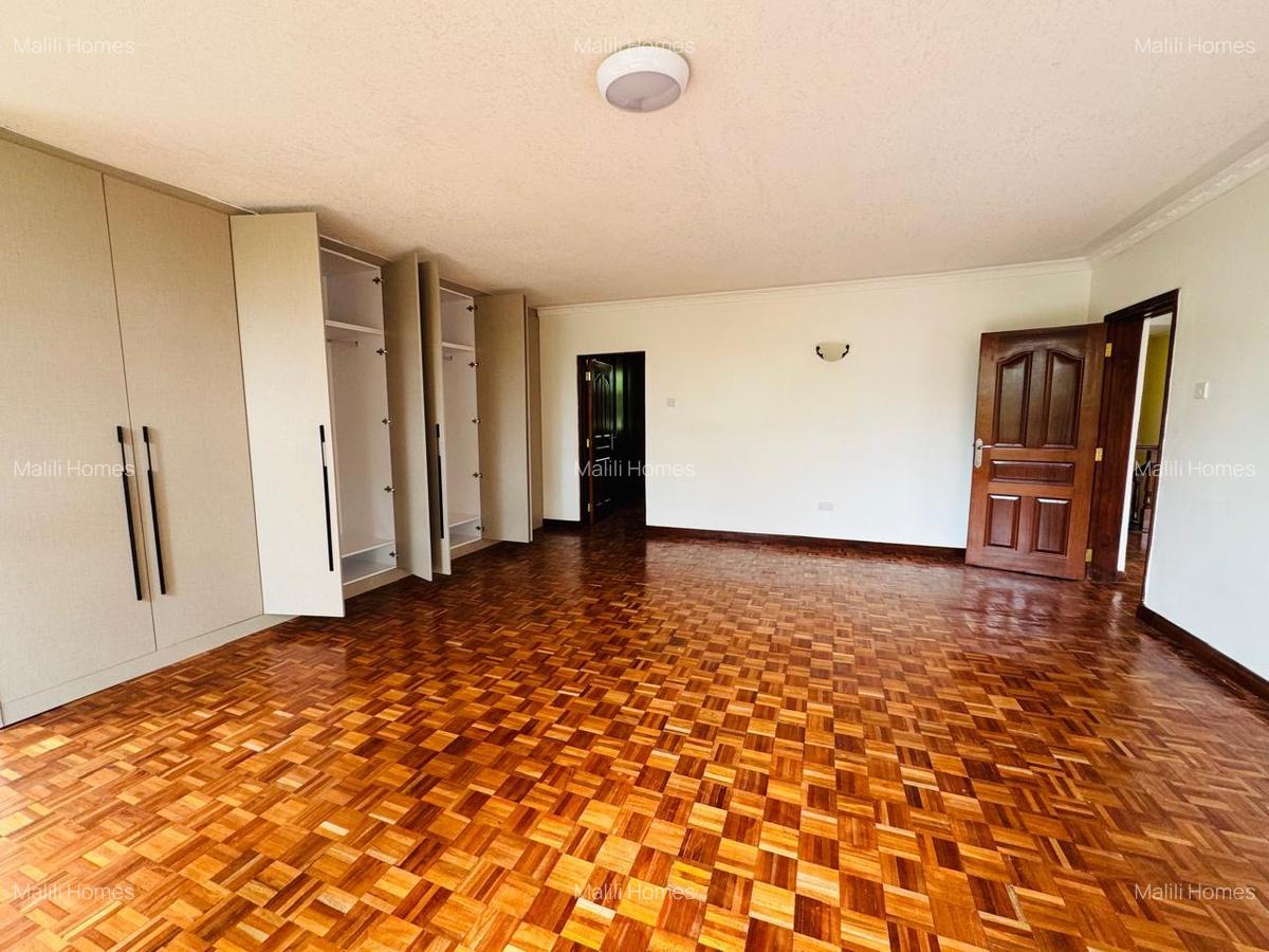 4 Bed Apartment in Karen - 6