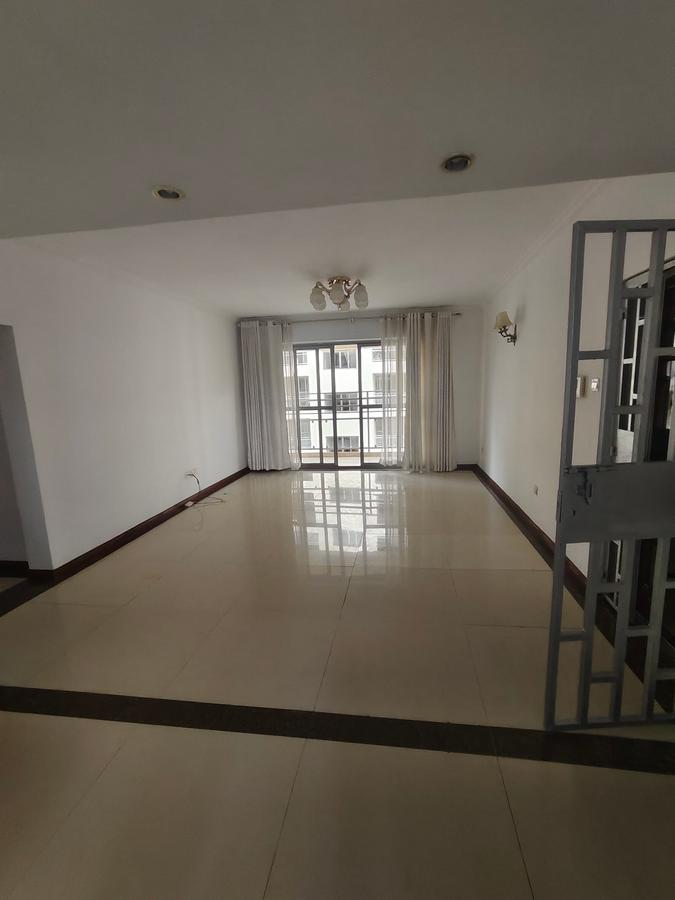 3 Bed Apartment with Swimming Pool in Kilimani - 19
