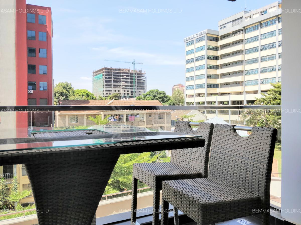 2 Bed Apartment with En Suite at Ojijo Road - 3
