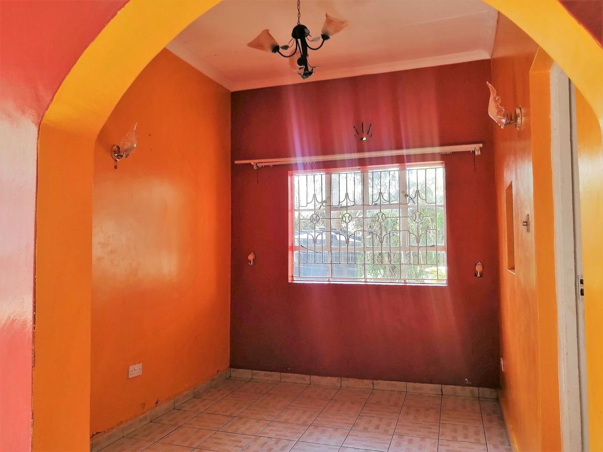 3 Bed House with En Suite at Ololua - 12