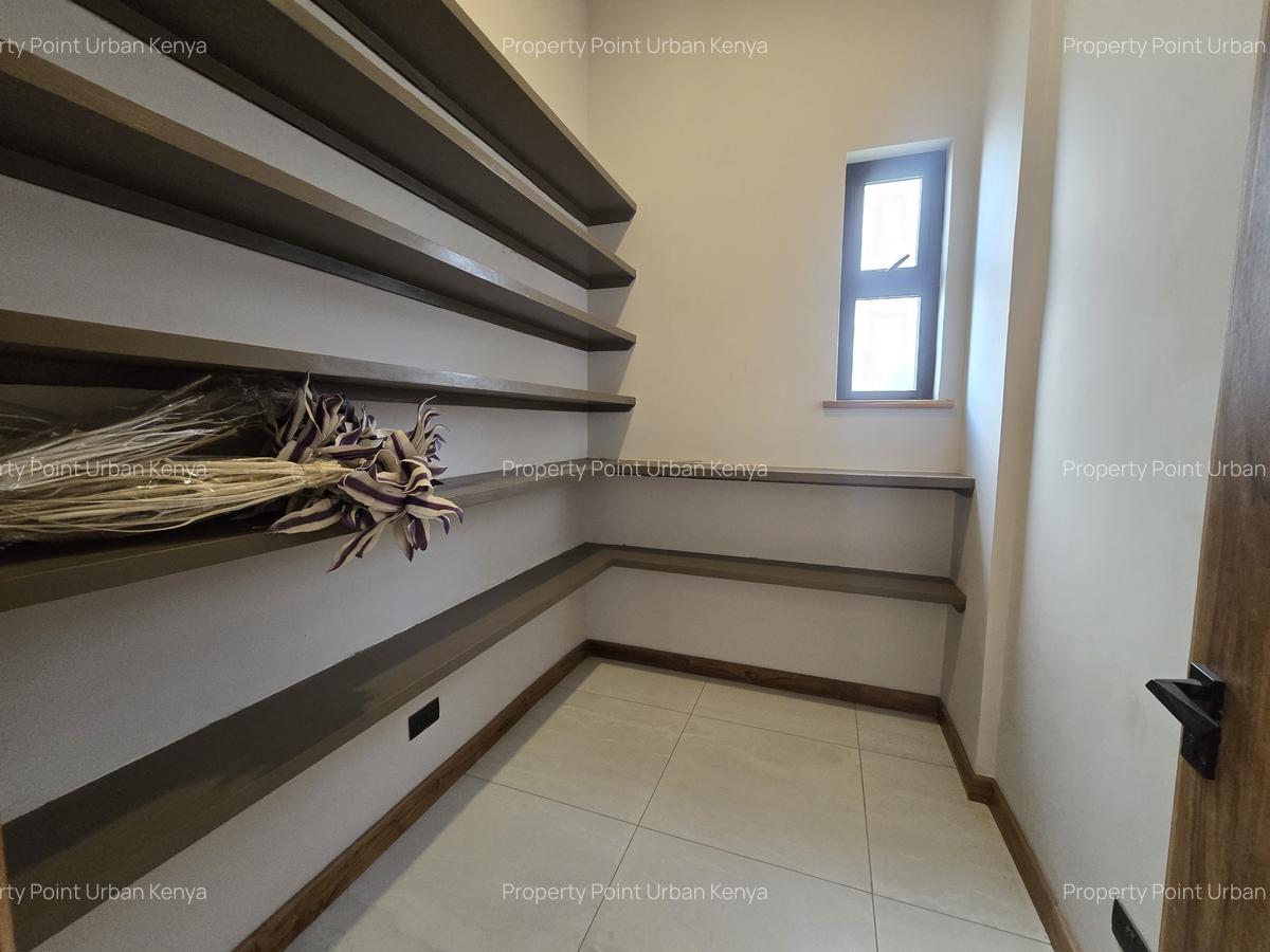 4 Bed Apartment with En Suite at Kyuna Road - Westlands - Loresho - 10