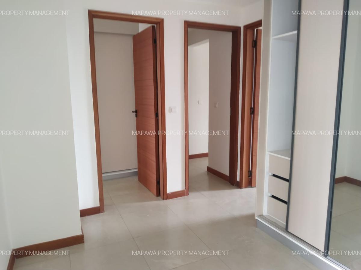 4 Bed Apartment with En Suite in Parklands - 13