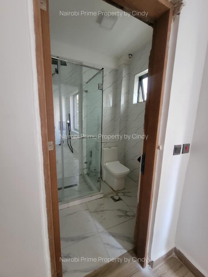 Serviced 5 Bed Apartment with En Suite at 3Rd Avenue - 13