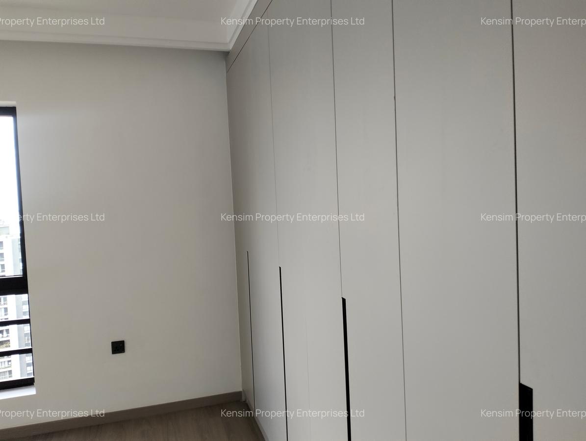 3 Bed Apartment with En Suite in Riverside - 11