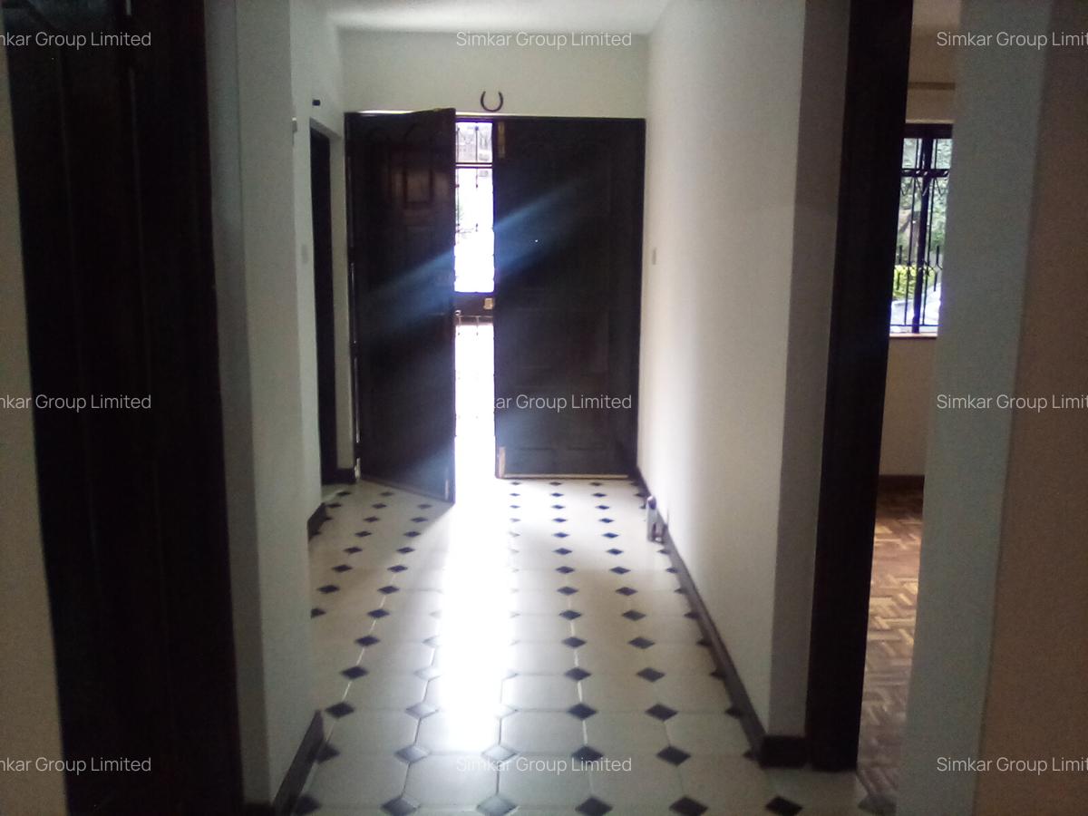 5 Bed Townhouse with En Suite at East Church Road - 5