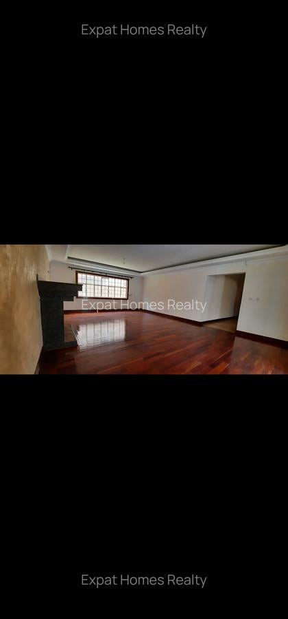 4 Bed House with En Suite in Lavington - 13