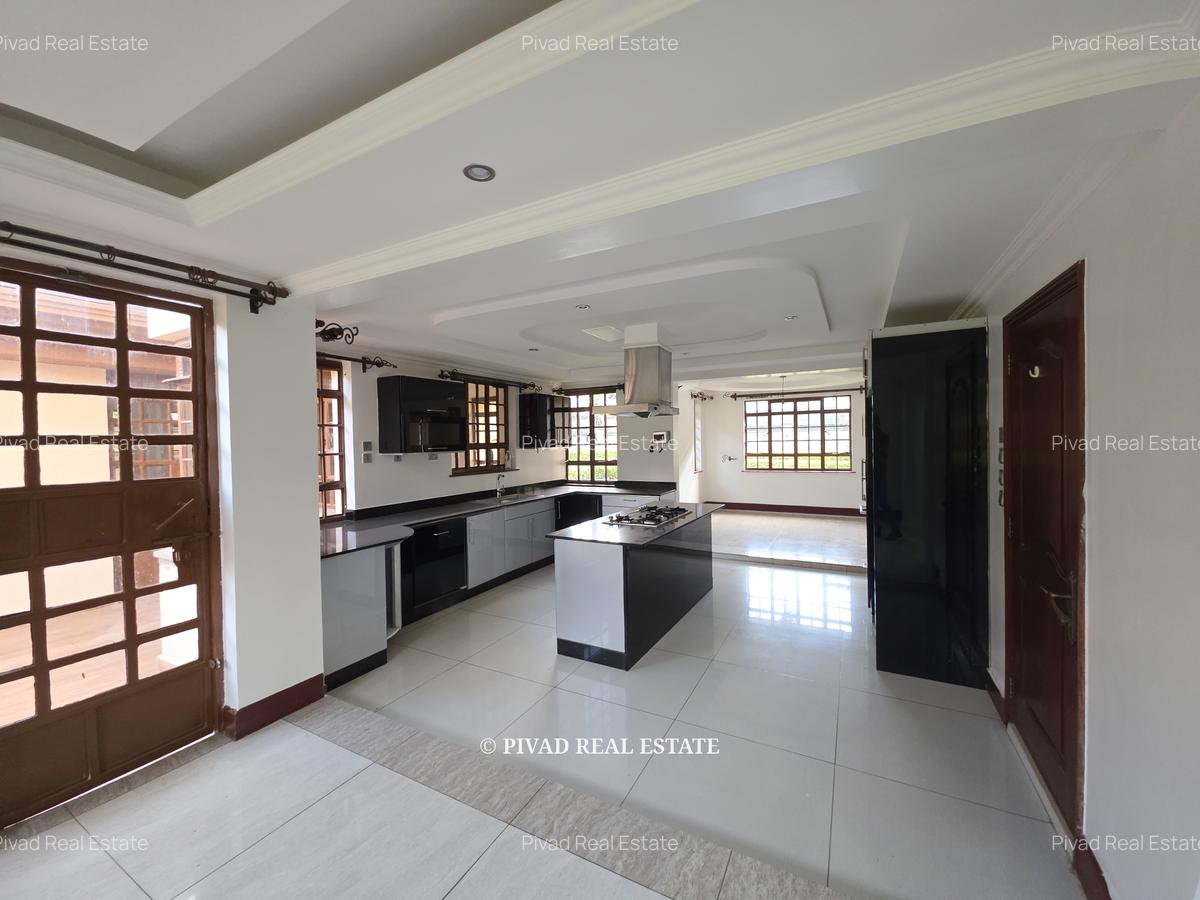 5 Bed House with Swimming Pool in Runda - 6