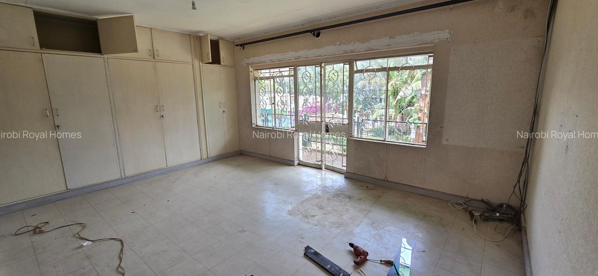 3 Bed Townhouse with En Suite at Kileleshwa - 15