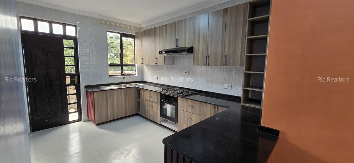 4 Bed Townhouse with En Suite at Ngong Road - 6