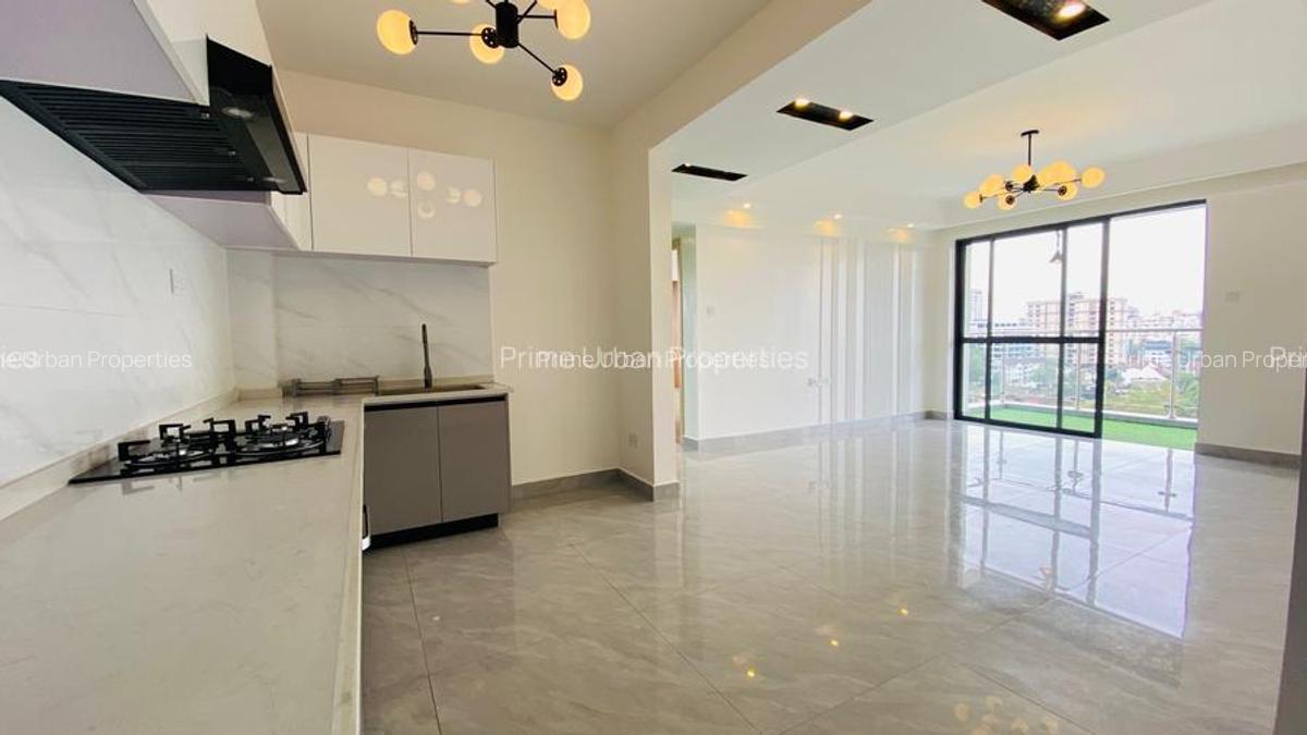 3 Bed Apartment with En Suite in Westlands Area - 18