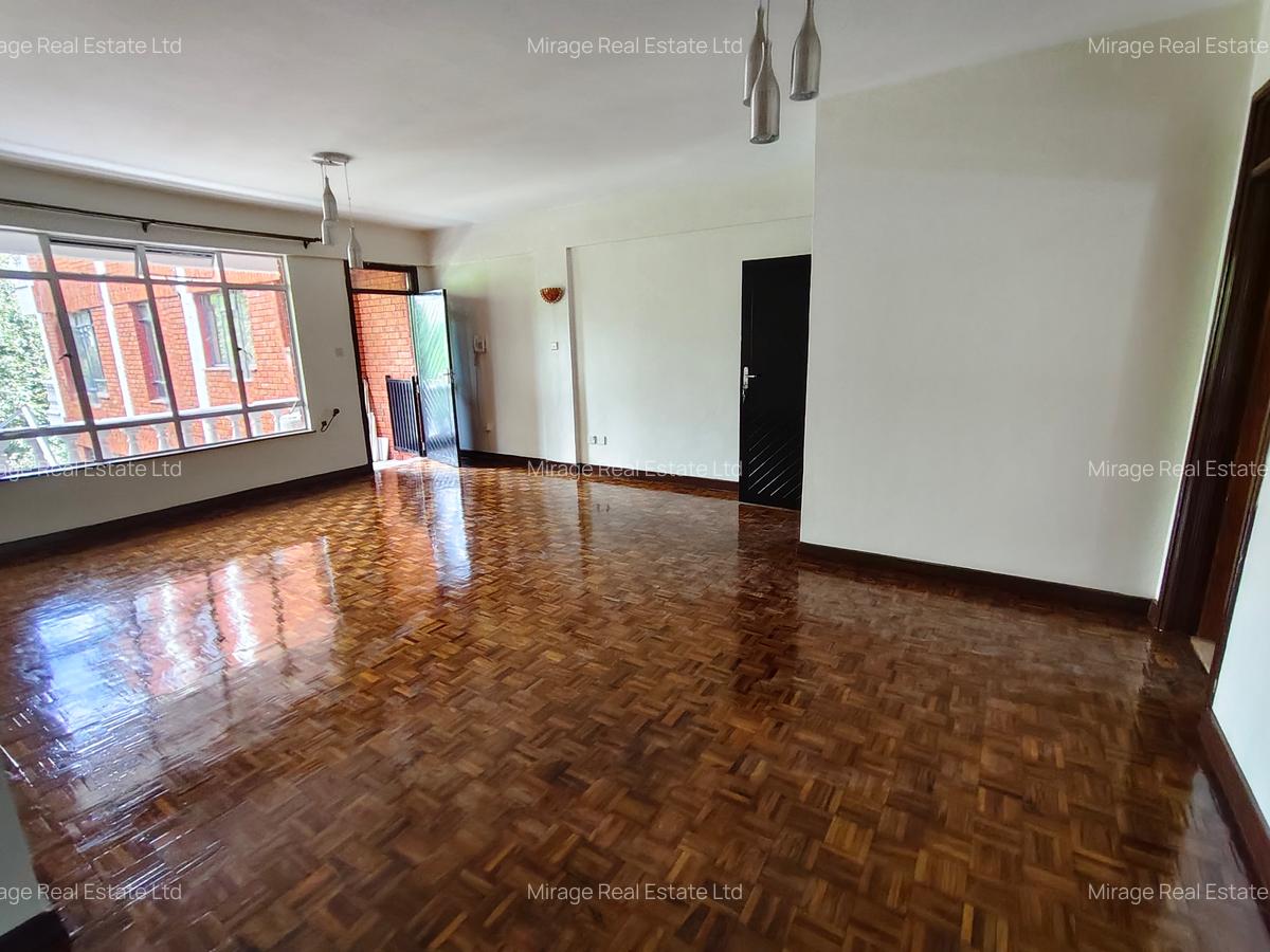 4 Bed Apartment with Borehole in Riverside - 14