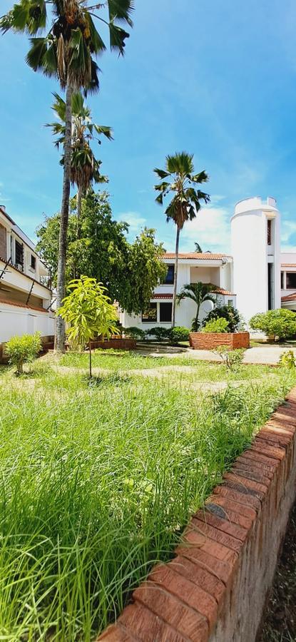 5 Bed House in Nyali Area - 15