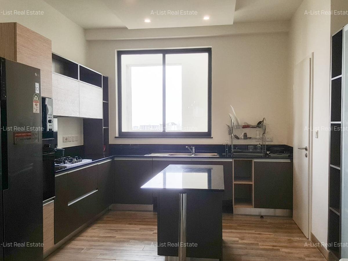 Furnished 3 Bed Apartment with En Suite at Riverside Lane - 6