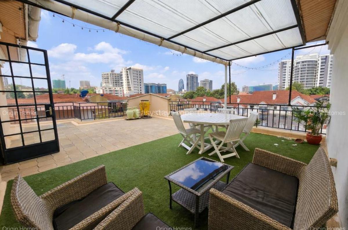 Serviced 3 Bed Apartment with En Suite at Riverside Drive - 1