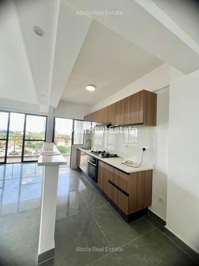 2 Bed Apartment with En Suite in Riverside - 4