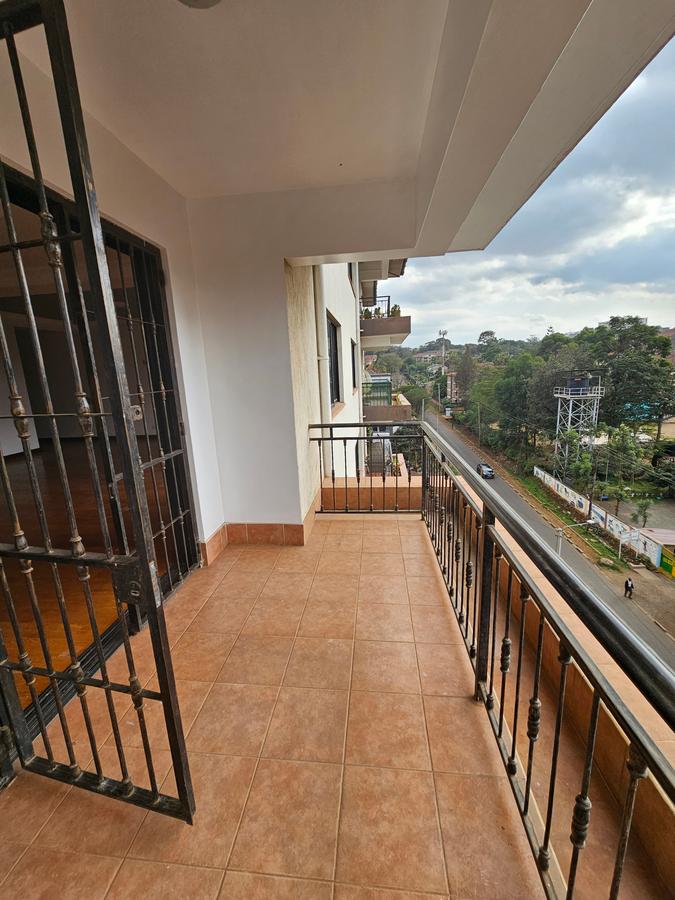 3 Bed Apartment with En Suite at Kileleshwa - 4