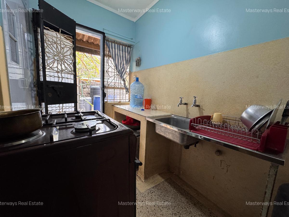 3 Bed House with Staff Quarters in Buruburu - 12