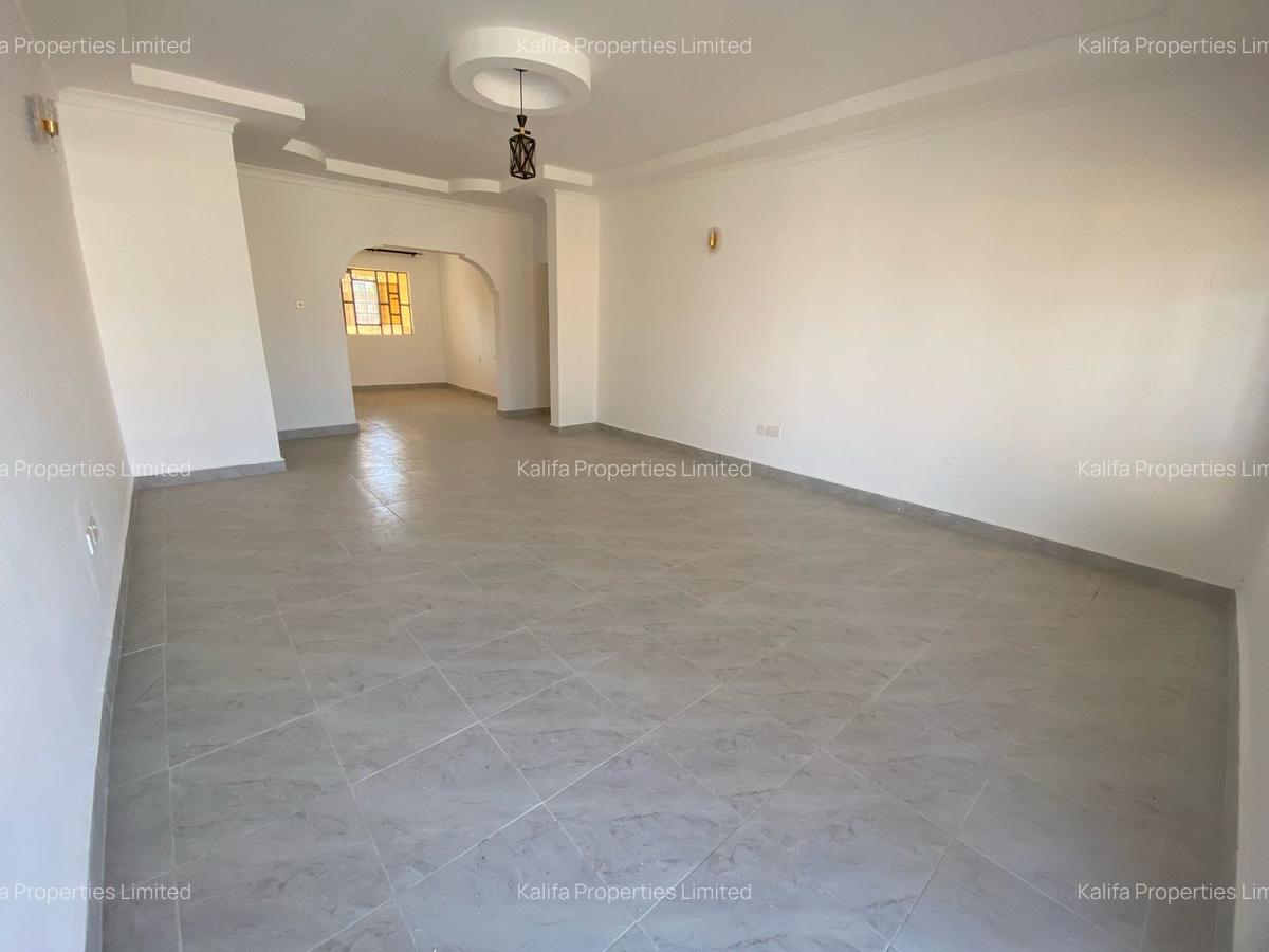 3 Bed House with En Suite in Kitengela - 16