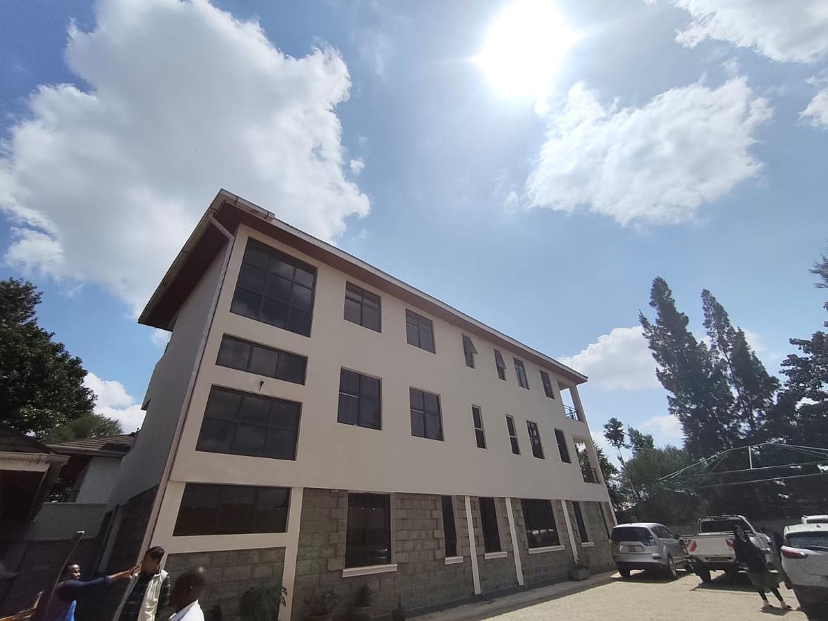 Furnished 2 Bed Apartment with Backup Generator in Runda - 17
