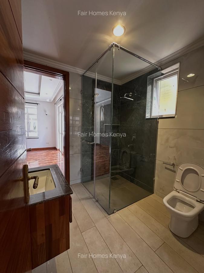 5 Bed Townhouse with En Suite at Chalbi Drive - 4