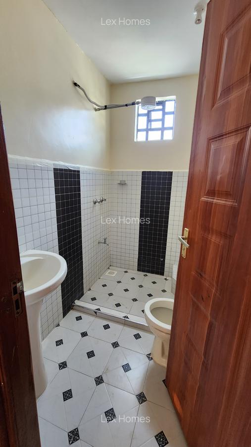 3 Bed Townhouse with En Suite at Magadi Road - 15