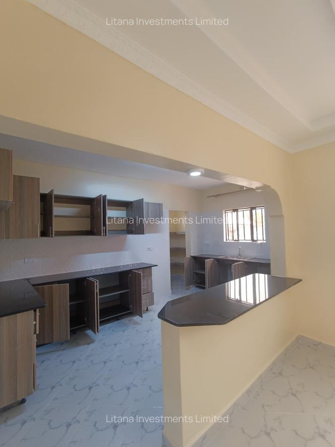3 Bed House with En Suite in Kitengela - 8