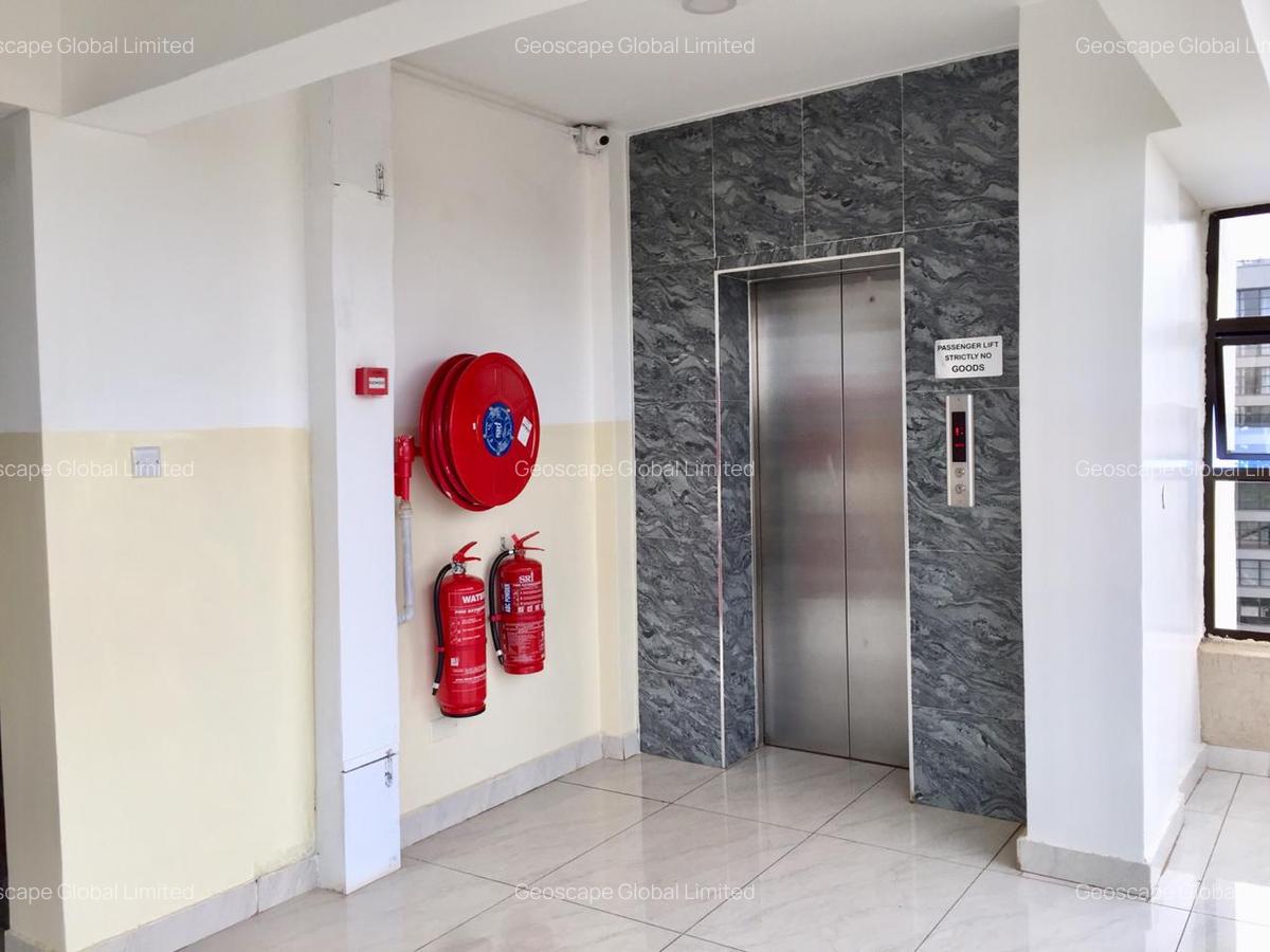 4 Bed Apartment with En Suite in General Mathenge - 15
