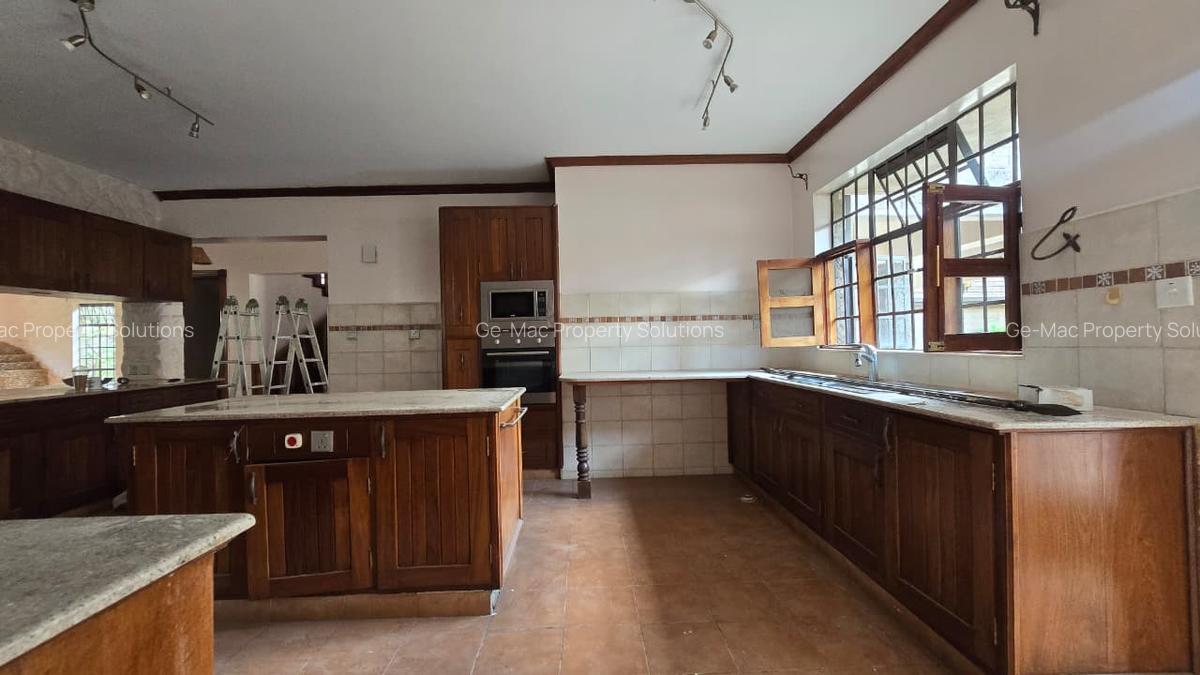 4 Bed House with En Suite at Peponi Road - 15