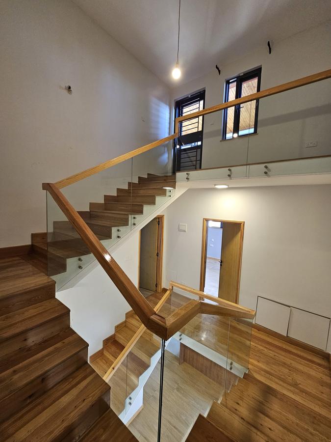 4 Bed Townhouse with En Suite at Off Langata Road - 18
