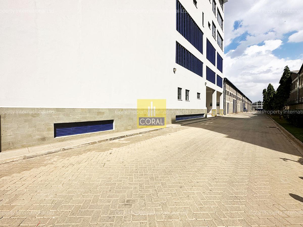 Warehouse with Parking in Embakasi - 2