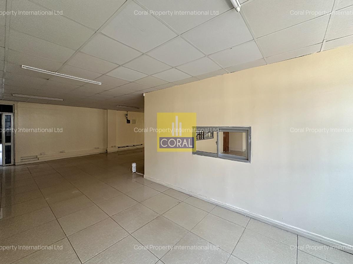 4,483 ft² Office in Parklands - 2