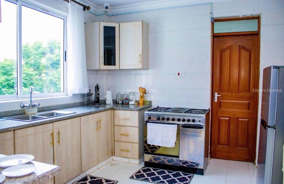 Serviced 3 Bed Apartment with En Suite in Westlands Area - 6