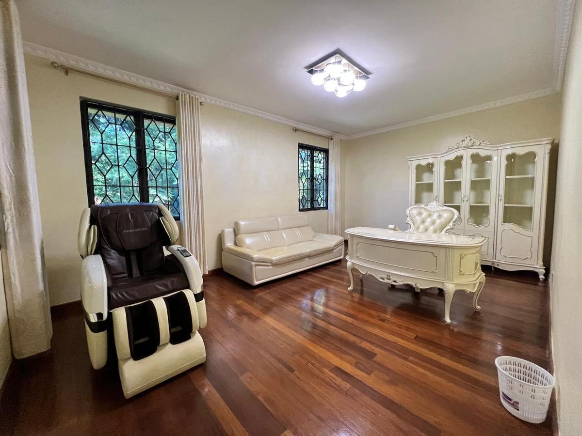 5 Bed House with Swimming Pool in Gigiri - 5
