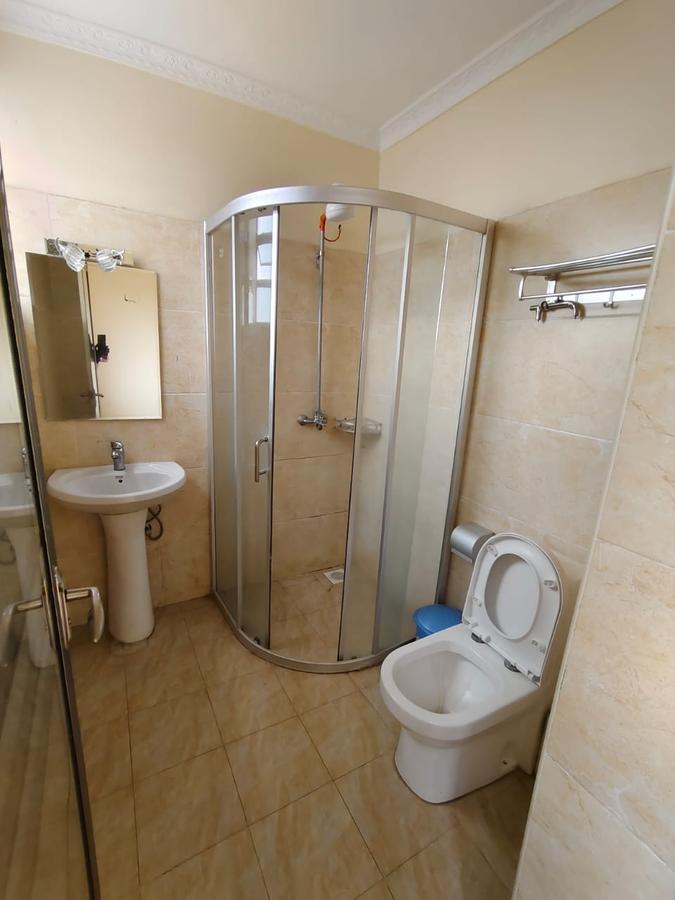 Serviced 3 Bed Apartment with Gym in Kilimani - 10