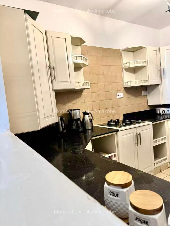 Serviced 2 Bed Apartment with En Suite at Serena Road - 7