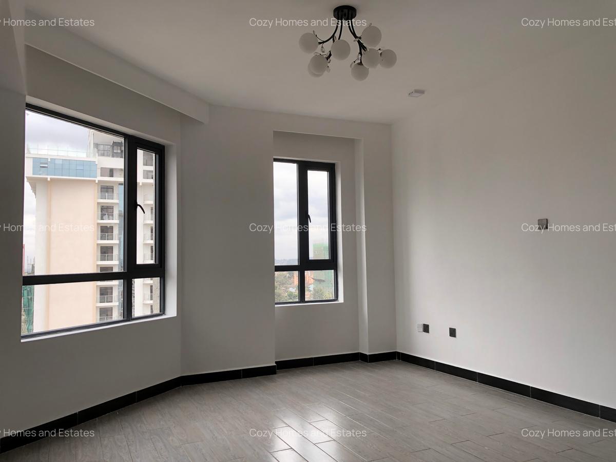 2 Bed Apartment with En Suite at Lavington - 14