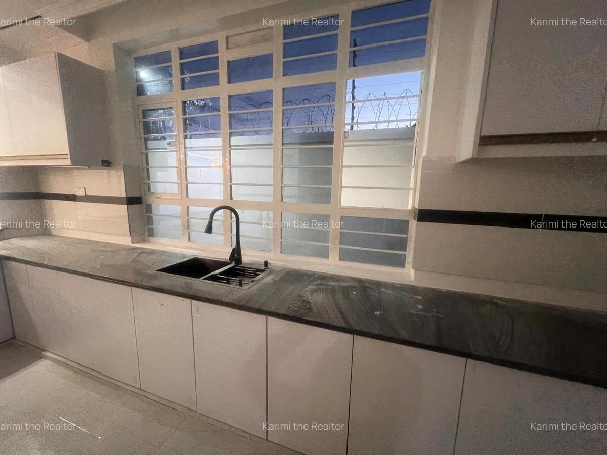 4 Bed Townhouse with En Suite in Ruiru - 12