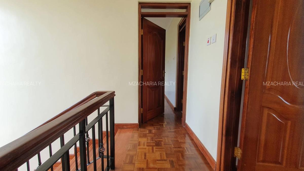 4 Bed Townhouse with En Suite in Kiambu Road - 7