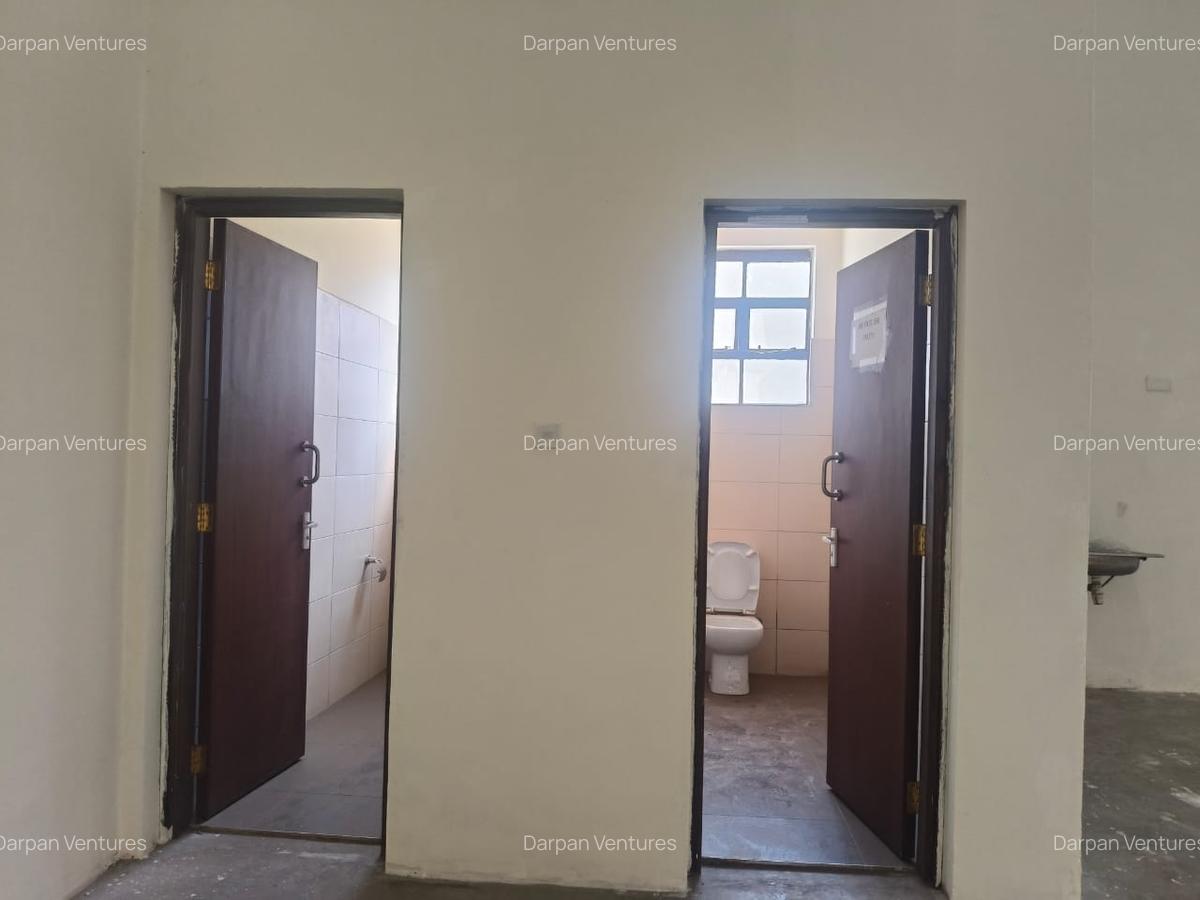 10,500 ft² Warehouse with Service Charge Included in Ruiru - 5
