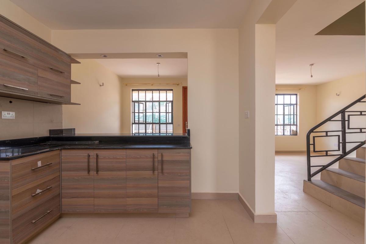 3 Bed Townhouse in Embakasi - 1