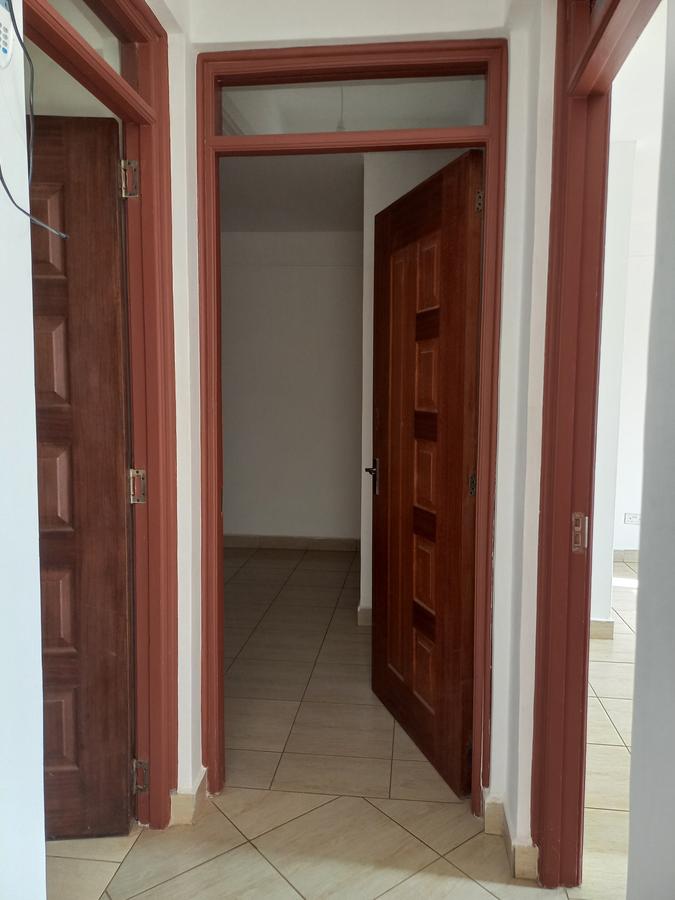 2 Bed Apartment with En Suite in Naivasha Road - 20