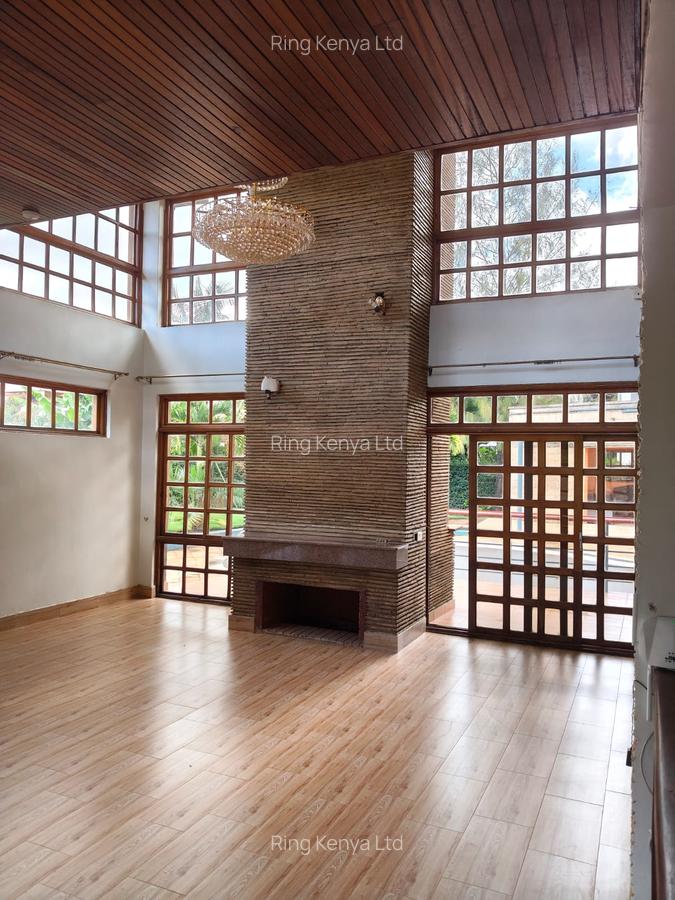 4 Bed House with En Suite in Runda - 1