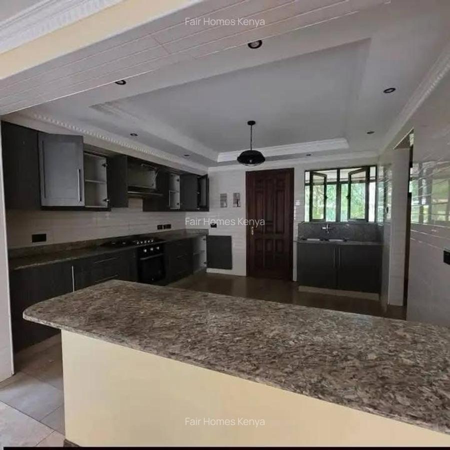 5 Bed Townhouse with En Suite at Kanjata Road - 6