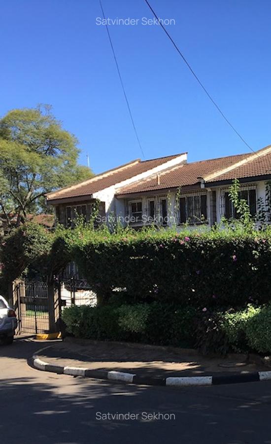 4 Bed Townhouse with En Suite at Ole Odume Road - 2