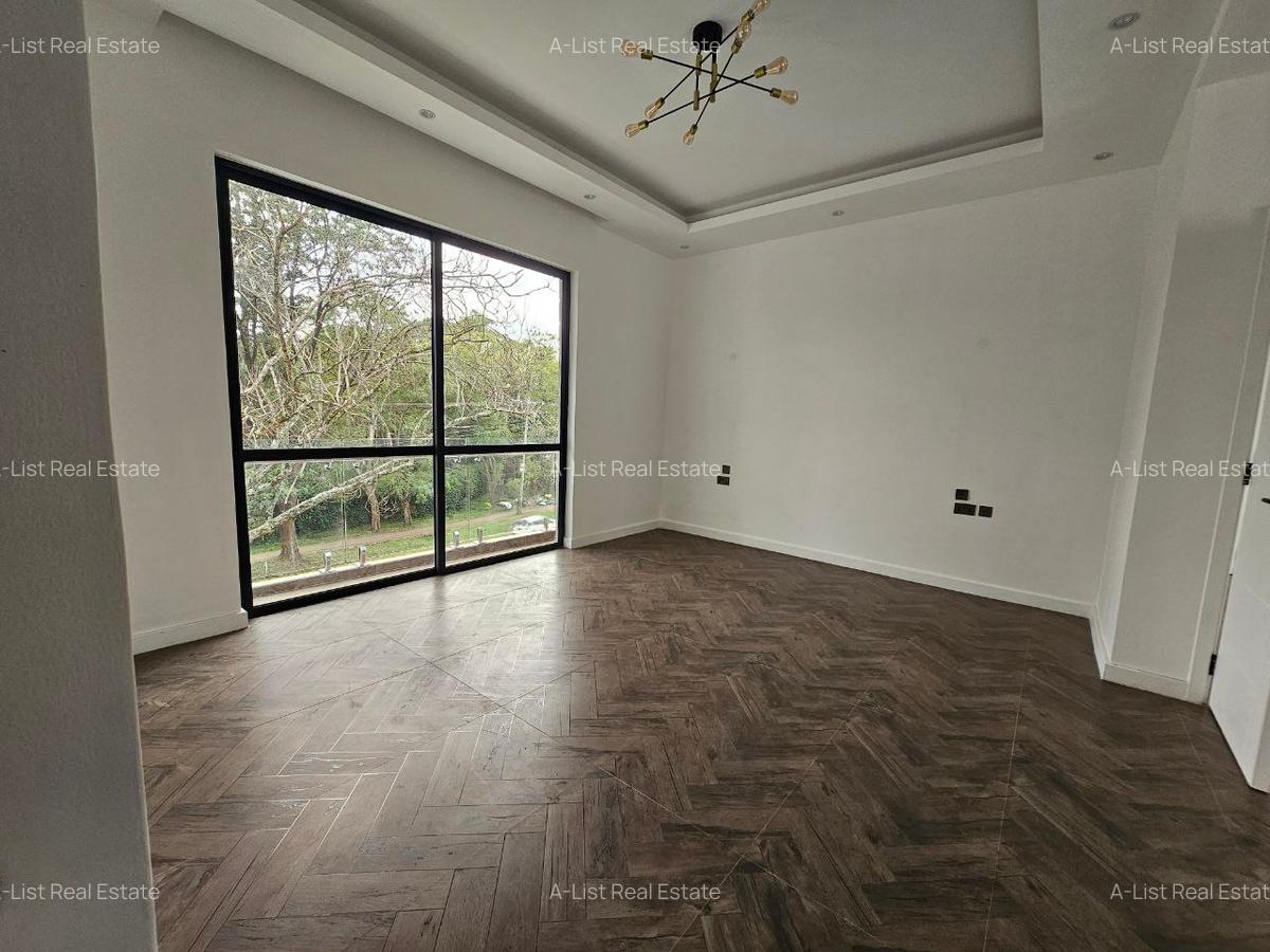 5 Bed Villa with En Suite at Muthangari Road - 16