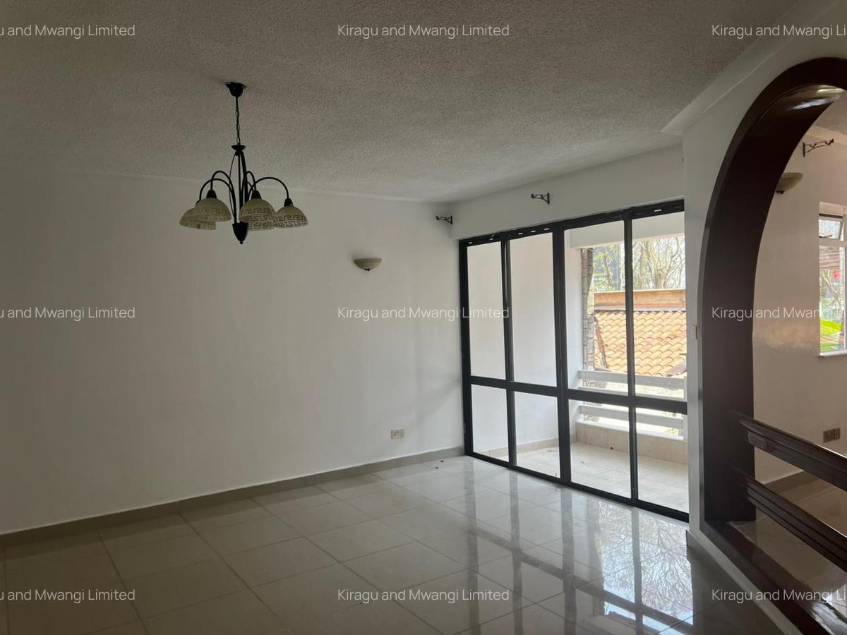 4 Bed Townhouse with En Suite at James Gichuru Road - 2