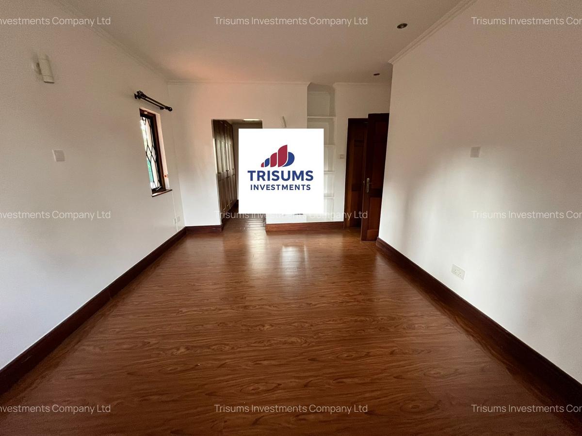 5 Bed Townhouse with En Suite in Gigiri - 7