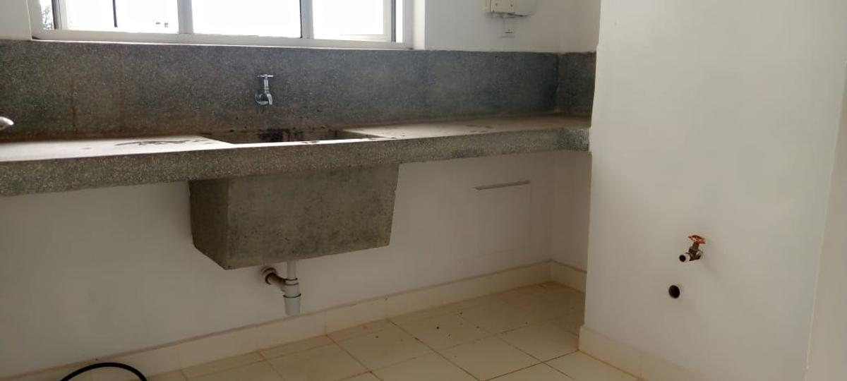 1 Bed Apartment with Swimming Pool in Westlands Area - 13