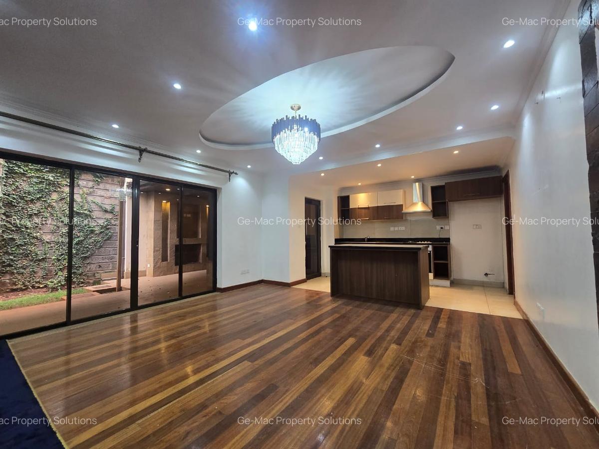 4 Bed Townhouse with En Suite in Lavington - 2