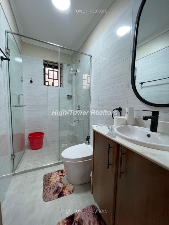 5 Bed House with En Suite at Kerarapon Drive - 18